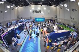 两大超巨会去哪？字母哥和浓眉大概率暂时留队 争冠队没筹码完成交易